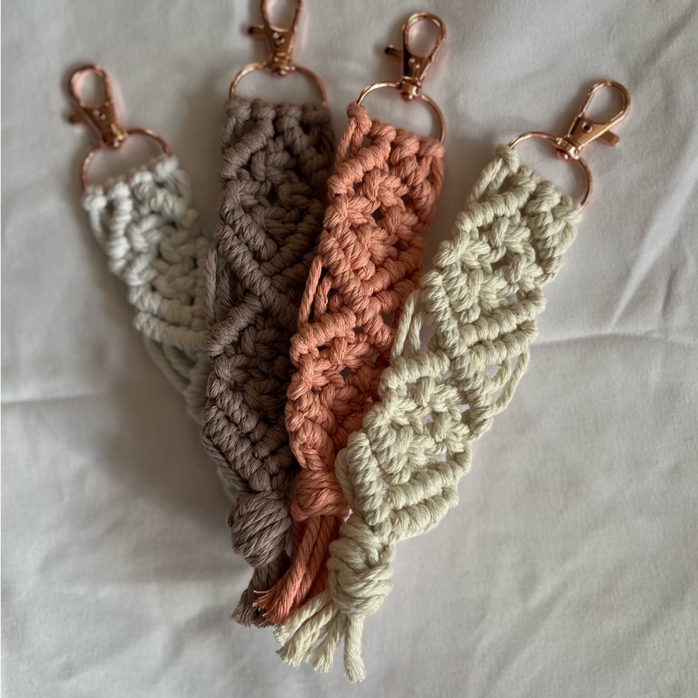 Handcrafted Macramé Keychain Set - Multicolor - Picture 4 of 7